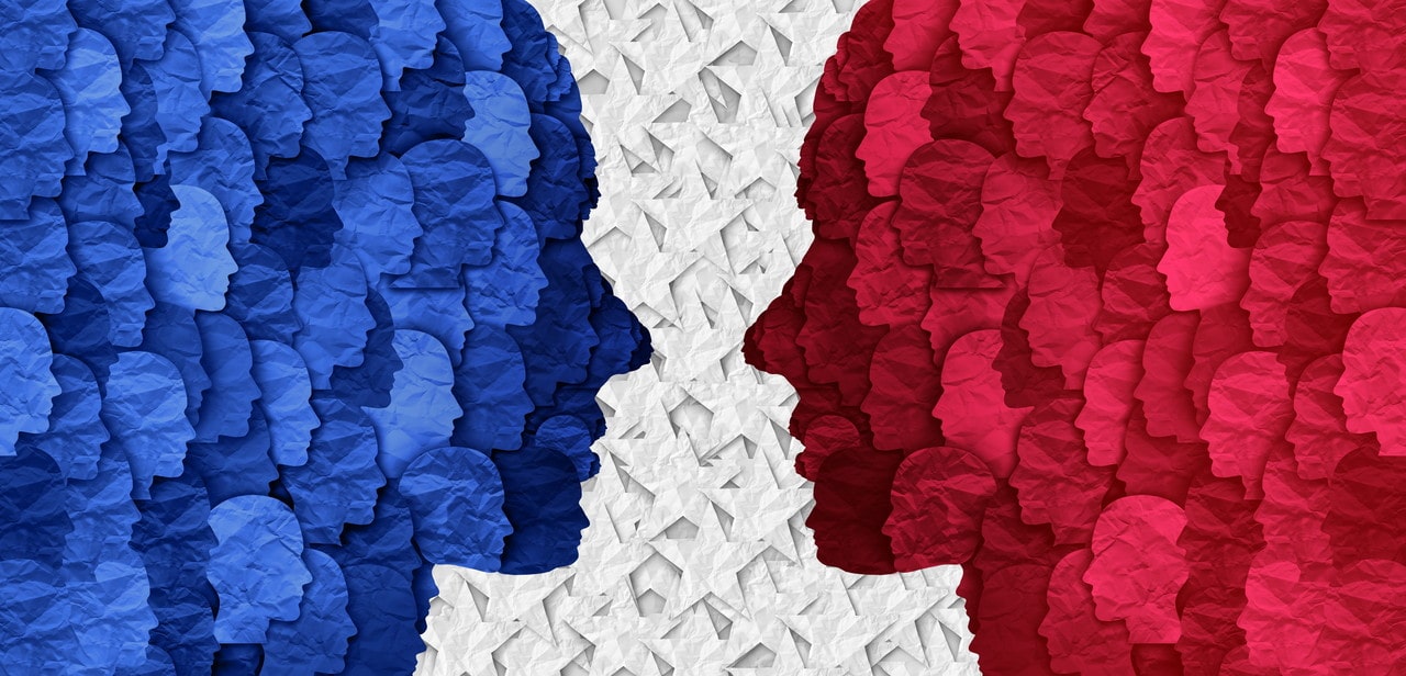 保守的を英語で？conservativeの発音から対義語のリベラルまで解説 - 笑えるEnglish｜藤原紗耶公式サイト