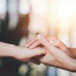 相手に共感をする時に使用する英語表現を解説