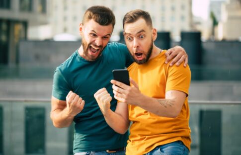 「bro」の意味と使い方をスラングも含めて解説