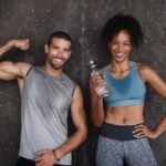 flexの意味は？ラップでよく聞くスラングの使い方も含め例文解説