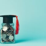 「奨学金」を英語で表現する方法を例文を用いて解説