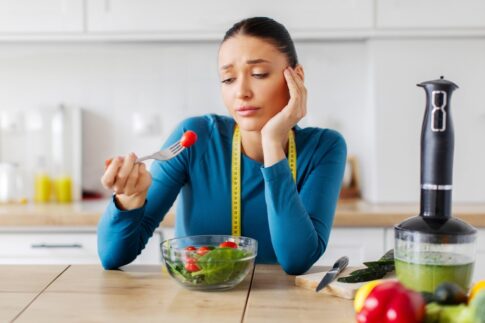 「食欲」は英語でどう表現する？カタカナ読みからスラングまで例文を用いて解説