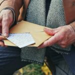 letterの意味は？「手紙」以外の使い方からビジネス表現も含めて例文解説