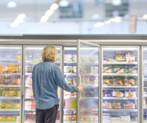 冷凍食品を英語で表現する方法を例文を用いて解説