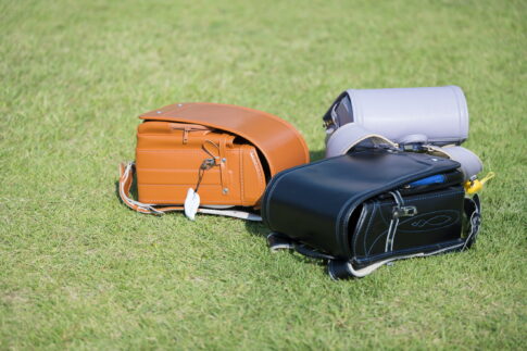 ランドセルを英語で表現すると？日本文化を英語で説明